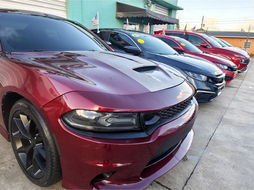 2019 Dodge Charger - $18,977