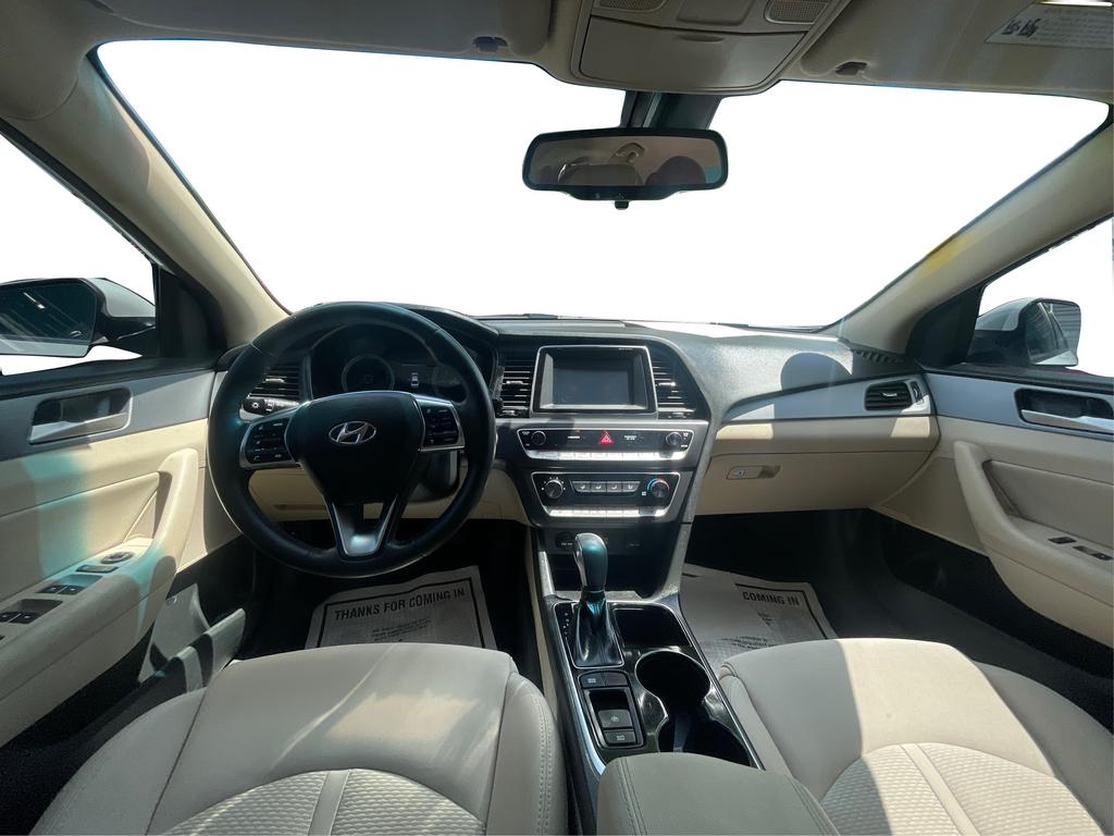 2018 Hyundai Sonata - $14,977