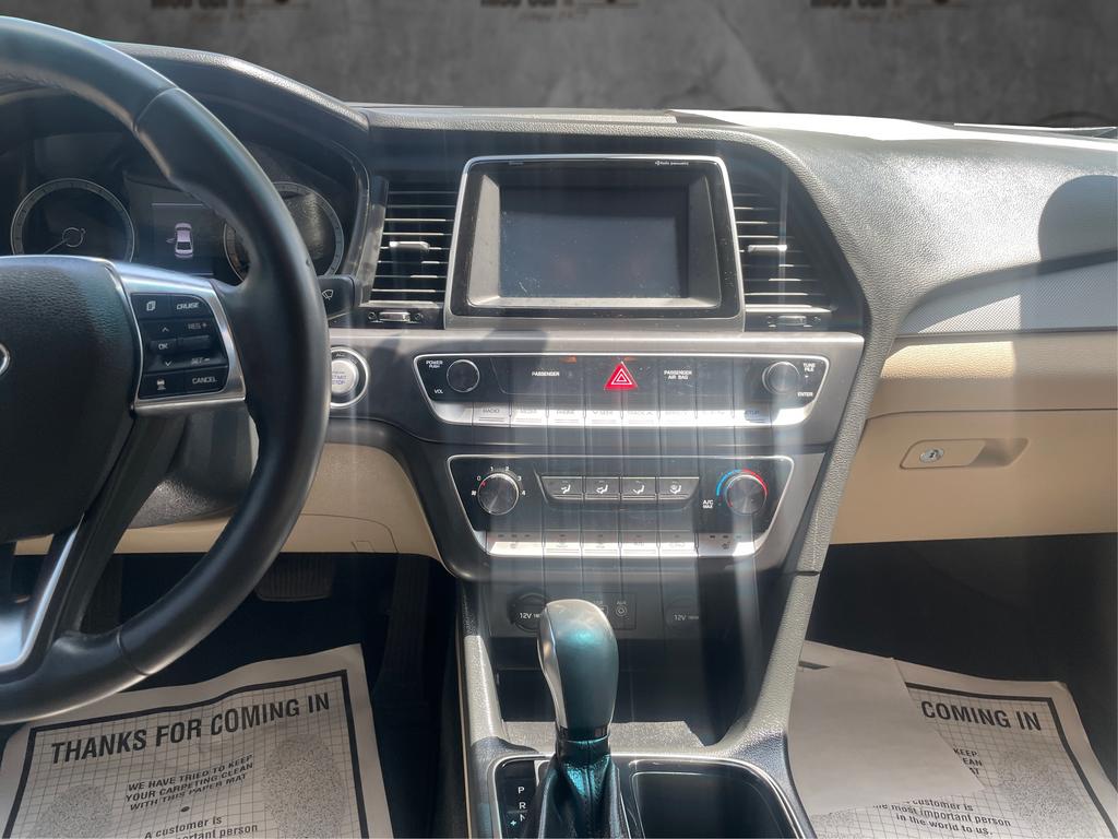 2018 Hyundai Sonata - $14,977