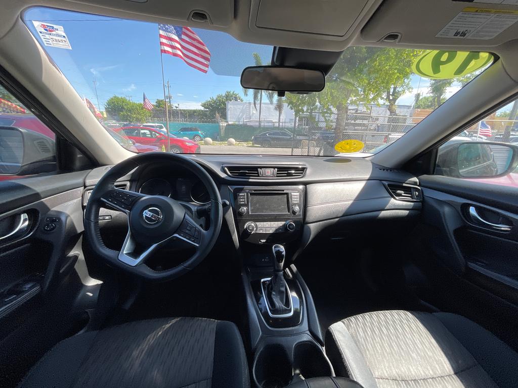2019 Nissan Rogue - $14,977