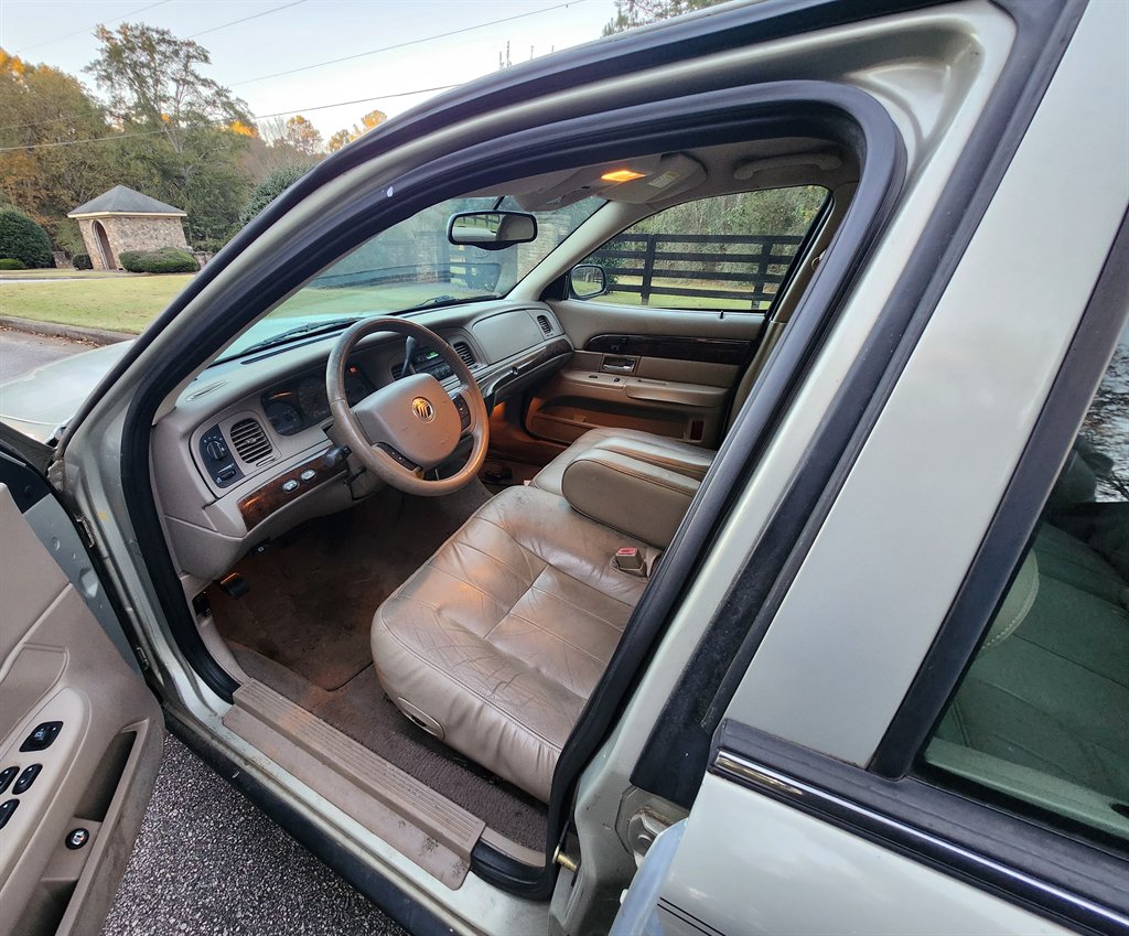 2005 Mercury Grand Marquis