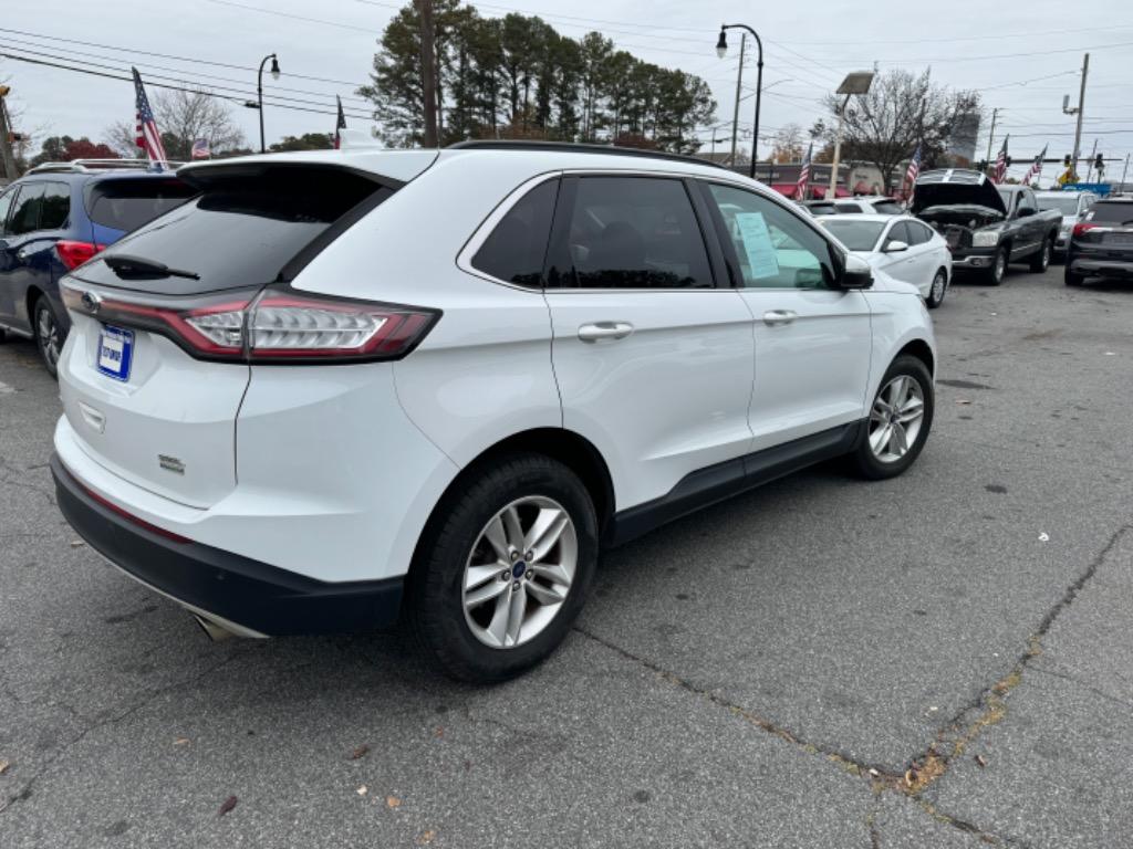 2017 Ford Edge SEL photo