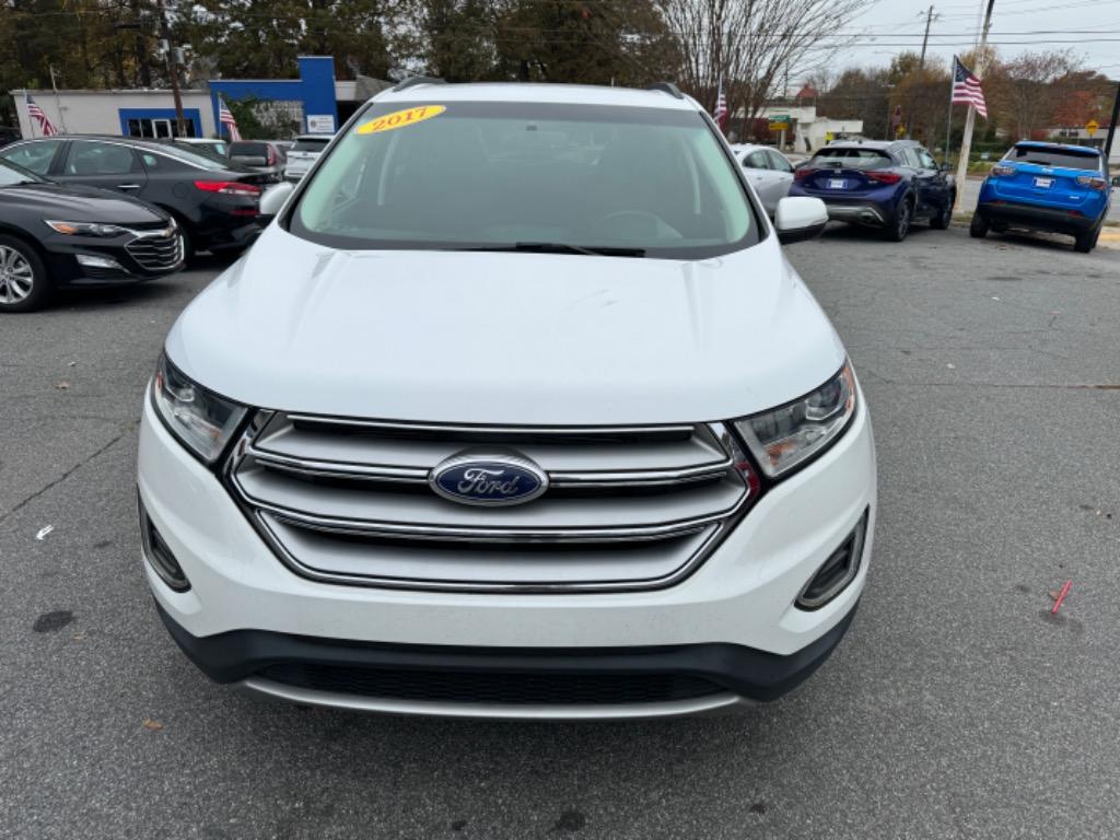 2017 Ford Edge SEL photo