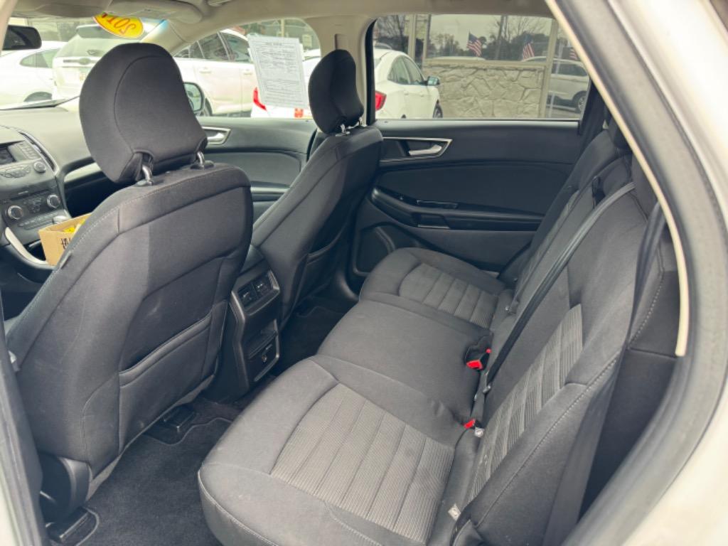 2017 Ford Edge SEL photo