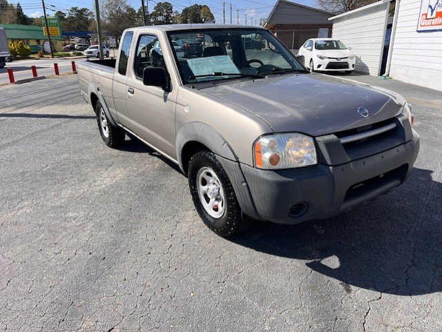 2003 Nissan Frontier XE photo