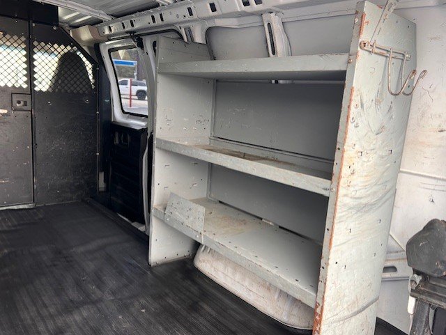 2016 Chevrolet G2500 Vans Express photo