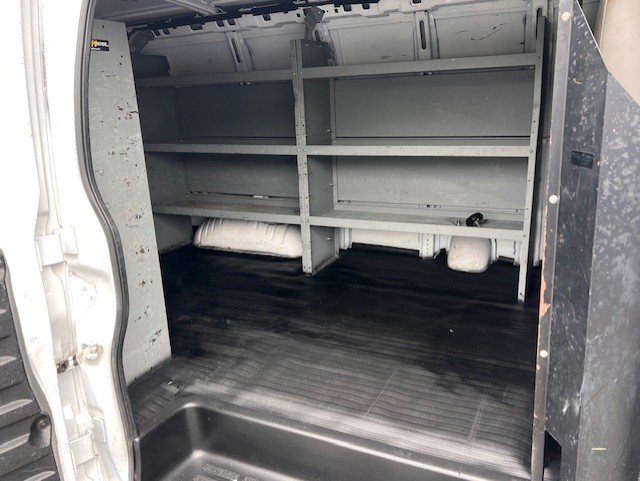 2016 Chevrolet G2500 Vans Express photo
