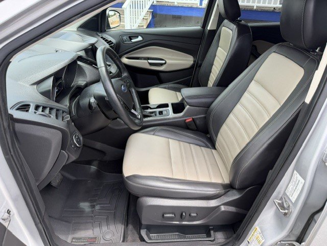 2019 Ford Escape - $10,000