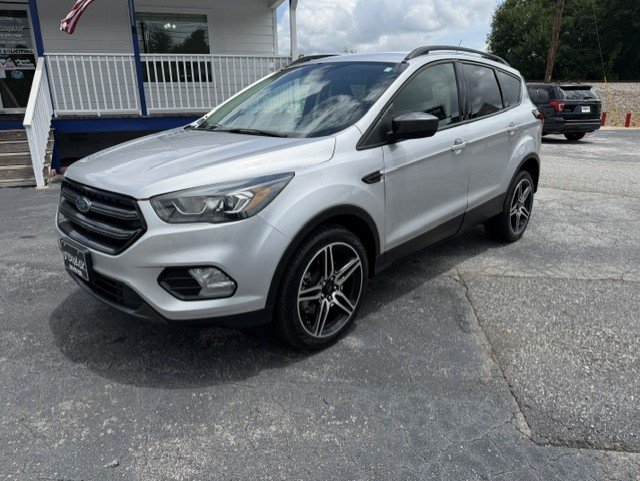 2019 Ford Escape - $10,000