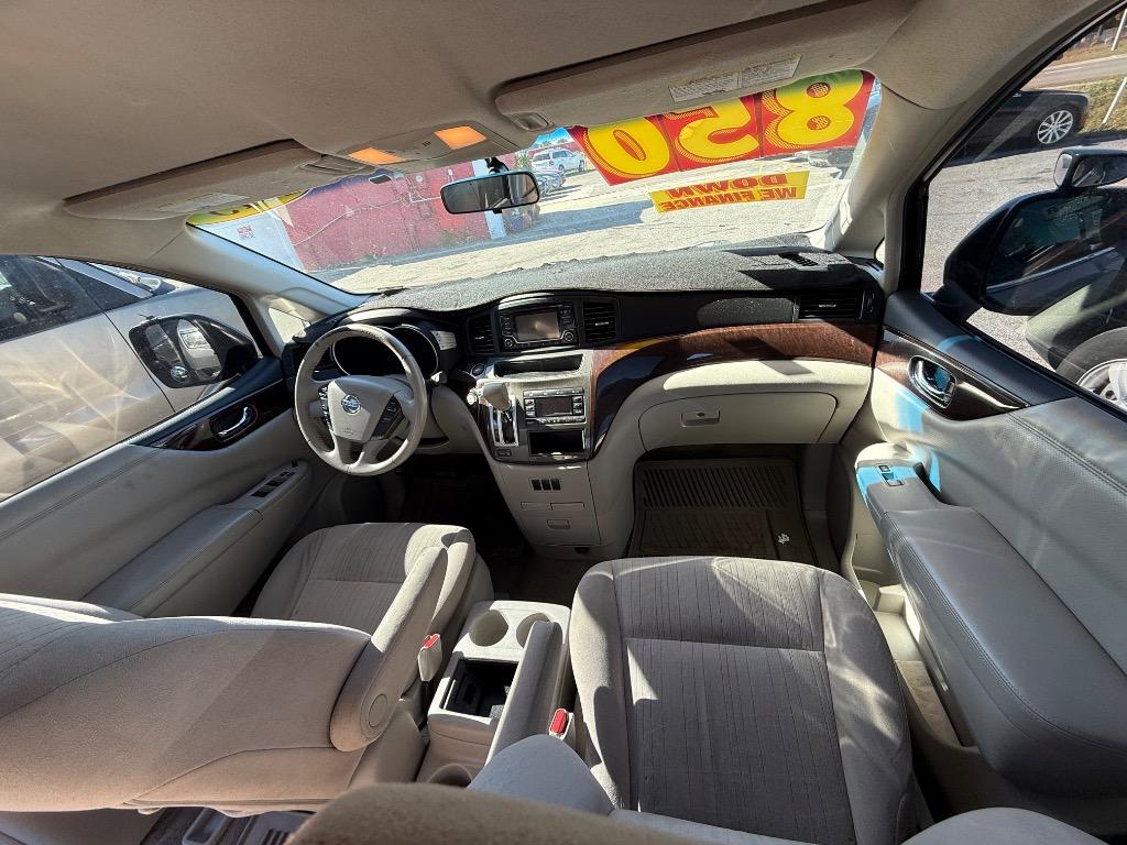 2015 Nissan Quest