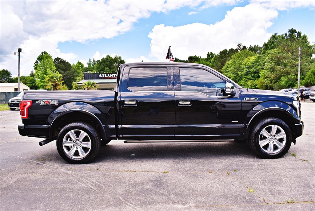 2017 Ford F150 Platinum photo