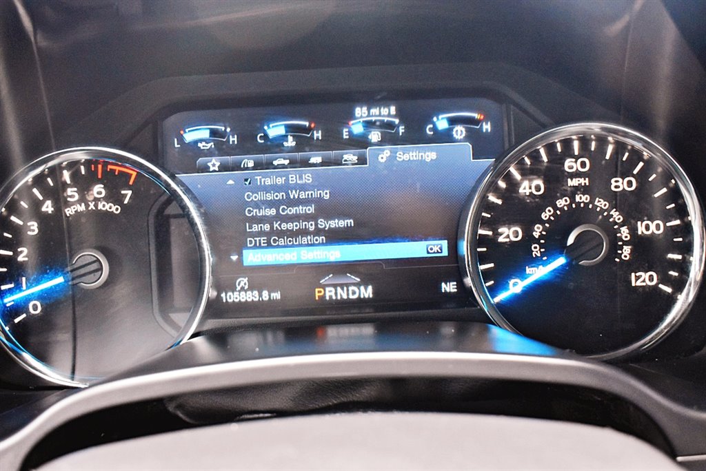2017 Ford F150 Platinum photo
