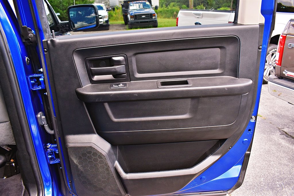 2018 RAM 1500 Express photo