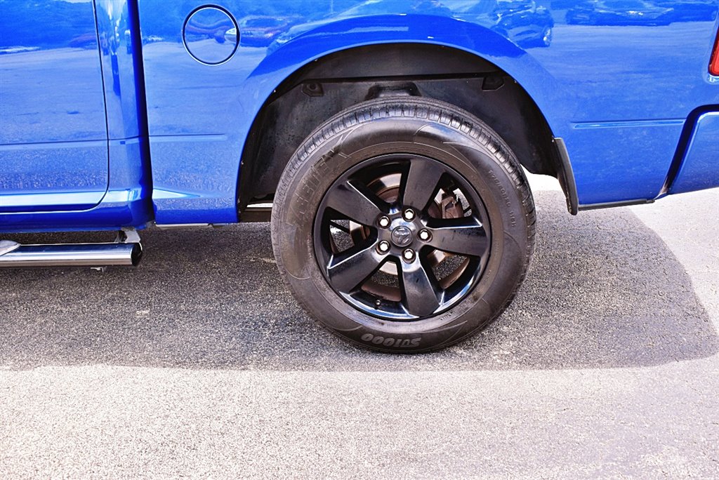 2018 RAM 1500 Express photo