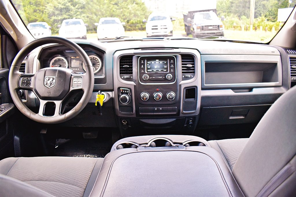 2018 RAM 1500 Express photo