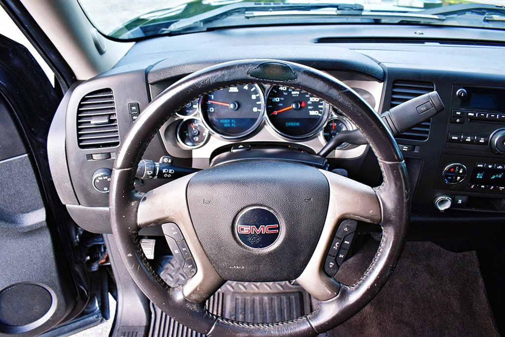 2011 GMC Sierra 1500 SLE photo