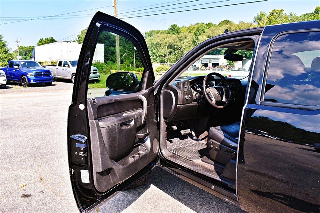 2011 GMC Sierra 1500 SLE photo