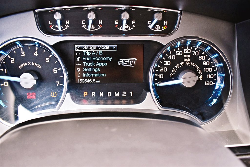 2011 Ford F-150 Lariat photo