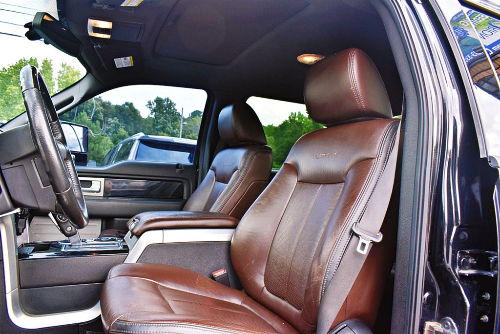 2011 Ford F-150 Lariat photo