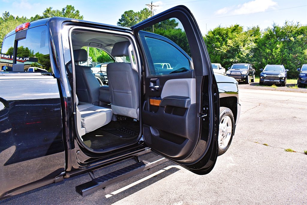 2016 Chevrolet Silverado 2500 LTZ photo