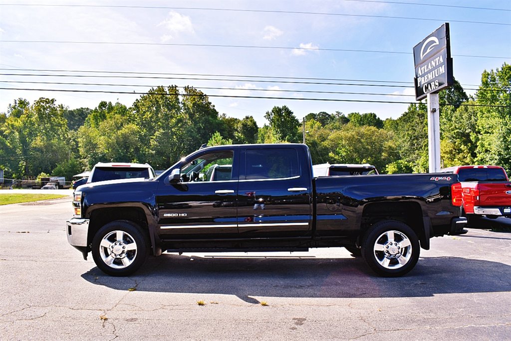 2016 Chevrolet Silverado 2500 LTZ photo