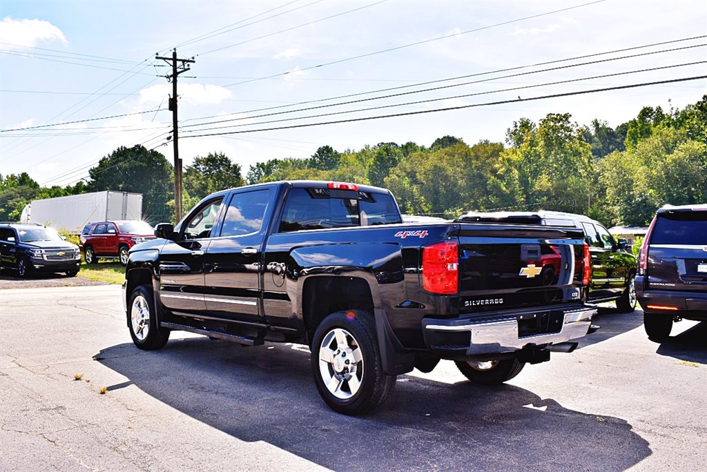 2016 Chevrolet Silverado 2500 LTZ photo