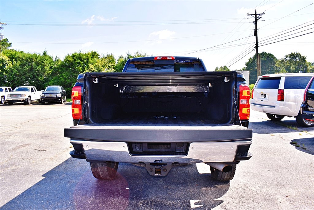 2016 Chevrolet Silverado 2500 LTZ photo