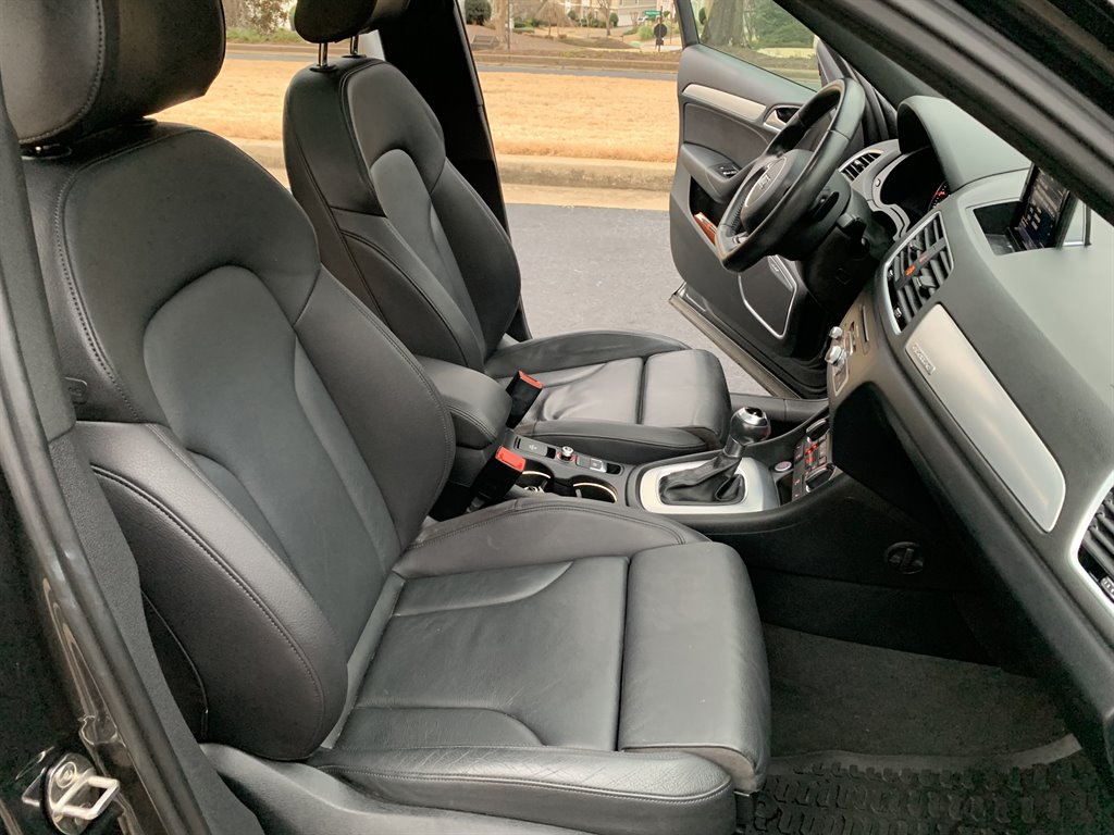2018 AUDI Q3 SUV / Crossover - $15,990