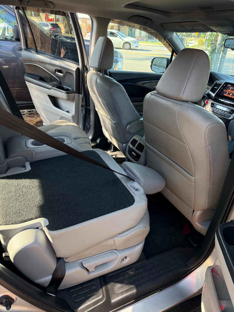 2016 Honda Pilot - $10,999