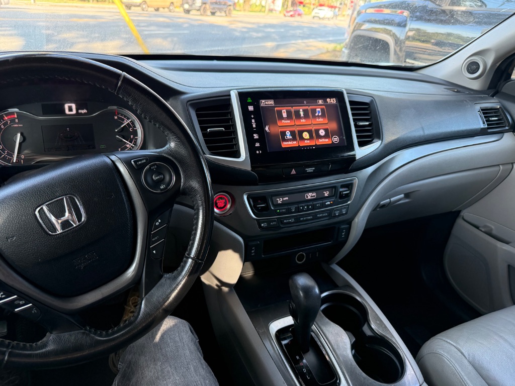 2016 Honda Pilot - $10,999