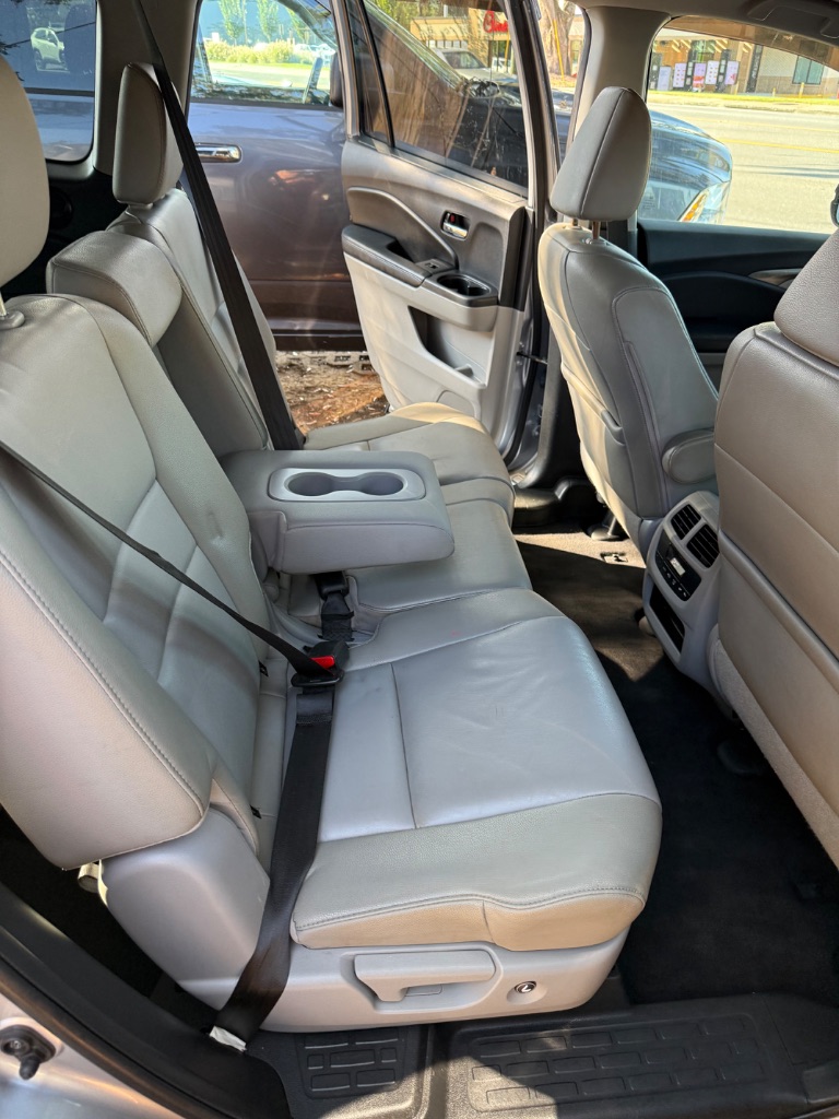 2016 Honda Pilot - $10,999
