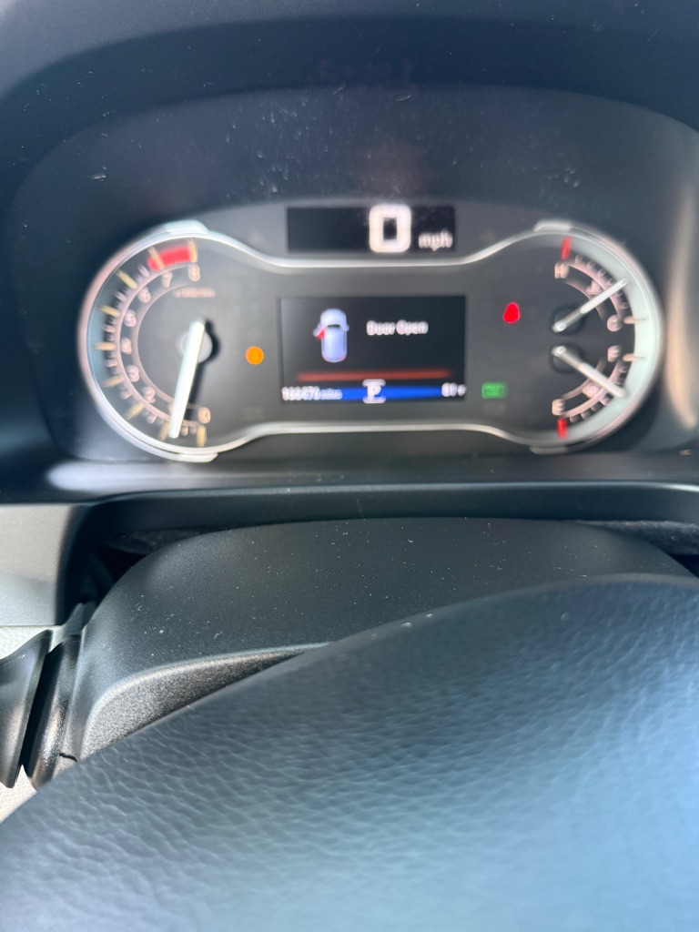 2016 Honda Pilot - $10,999