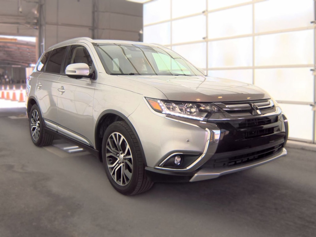 2018 Mitsubishi Outlander - $12,499