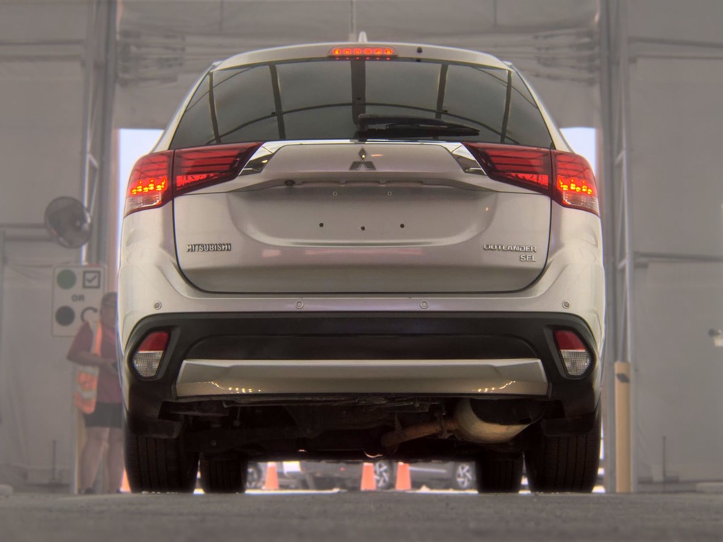 2018 Mitsubishi Outlander - $12,499