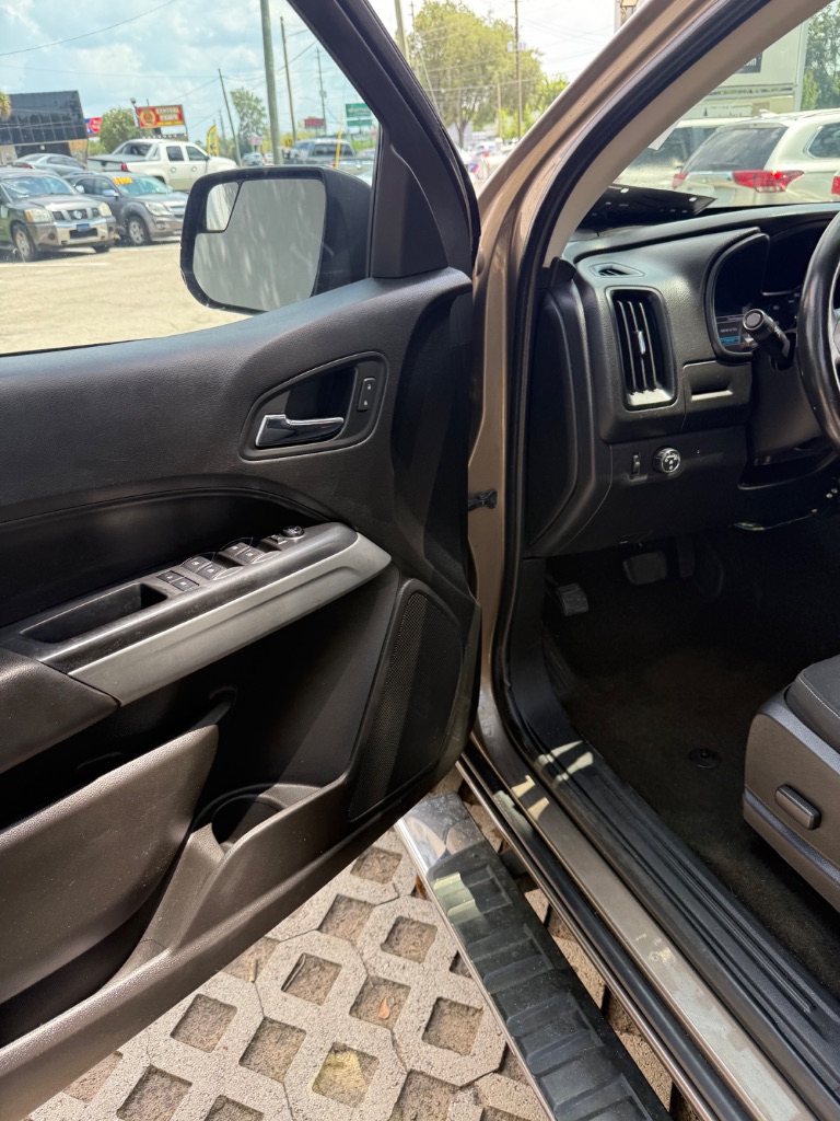 2017 Chevrolet Colorado - $12,999