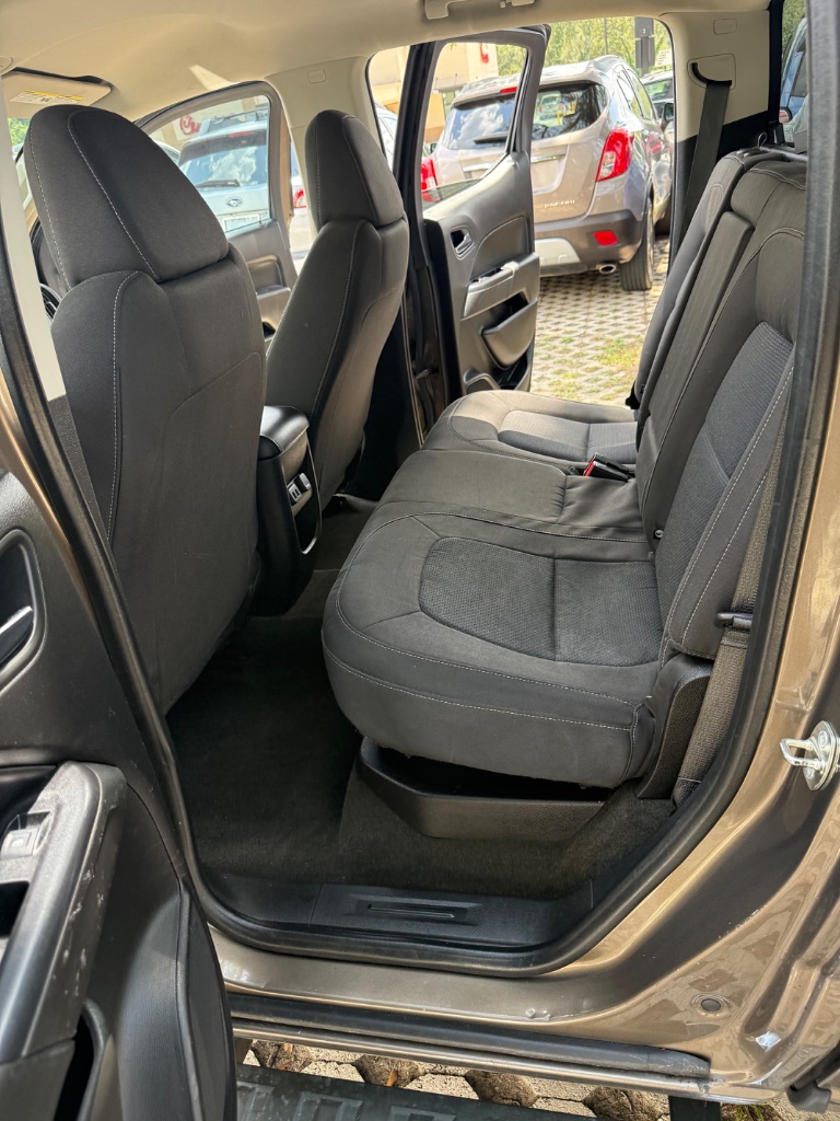 2017 Chevrolet Colorado - $12,999