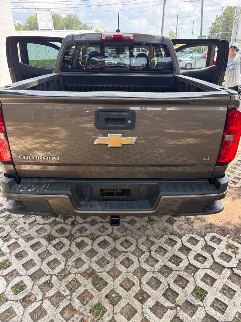 2017 Chevrolet Colorado - $12,999