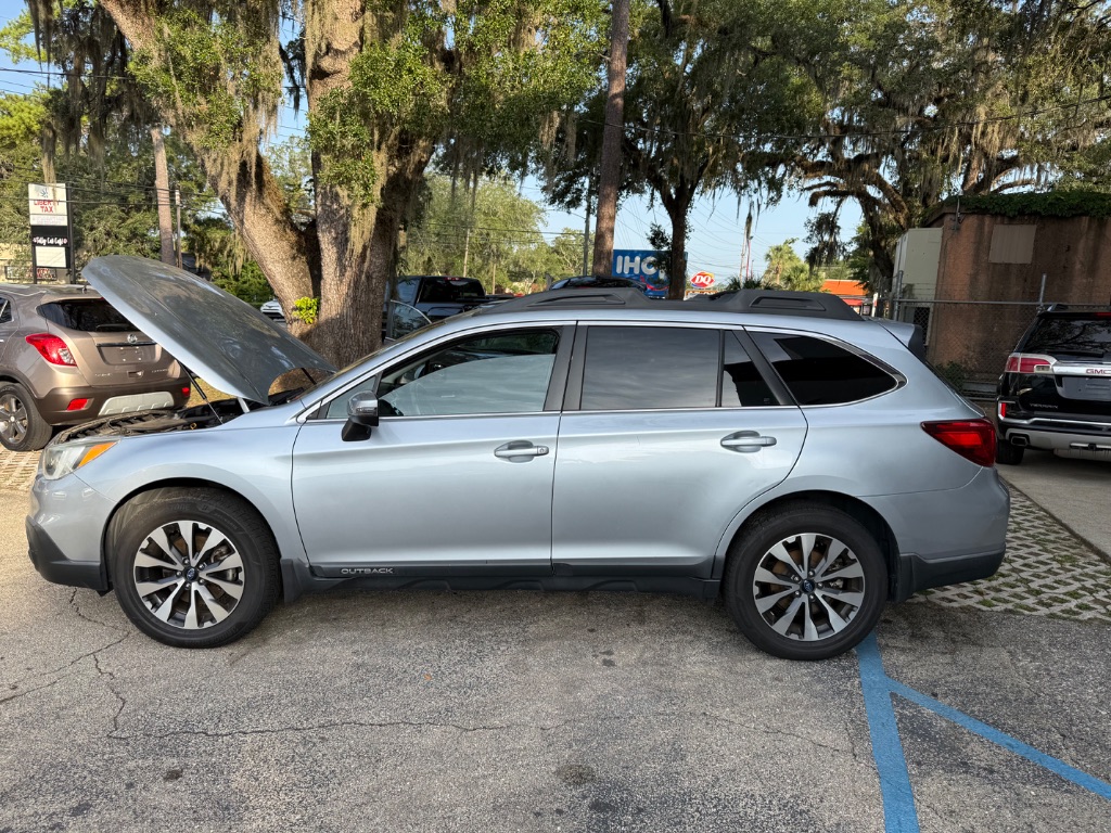 2016 Subaru Outback - $12,999