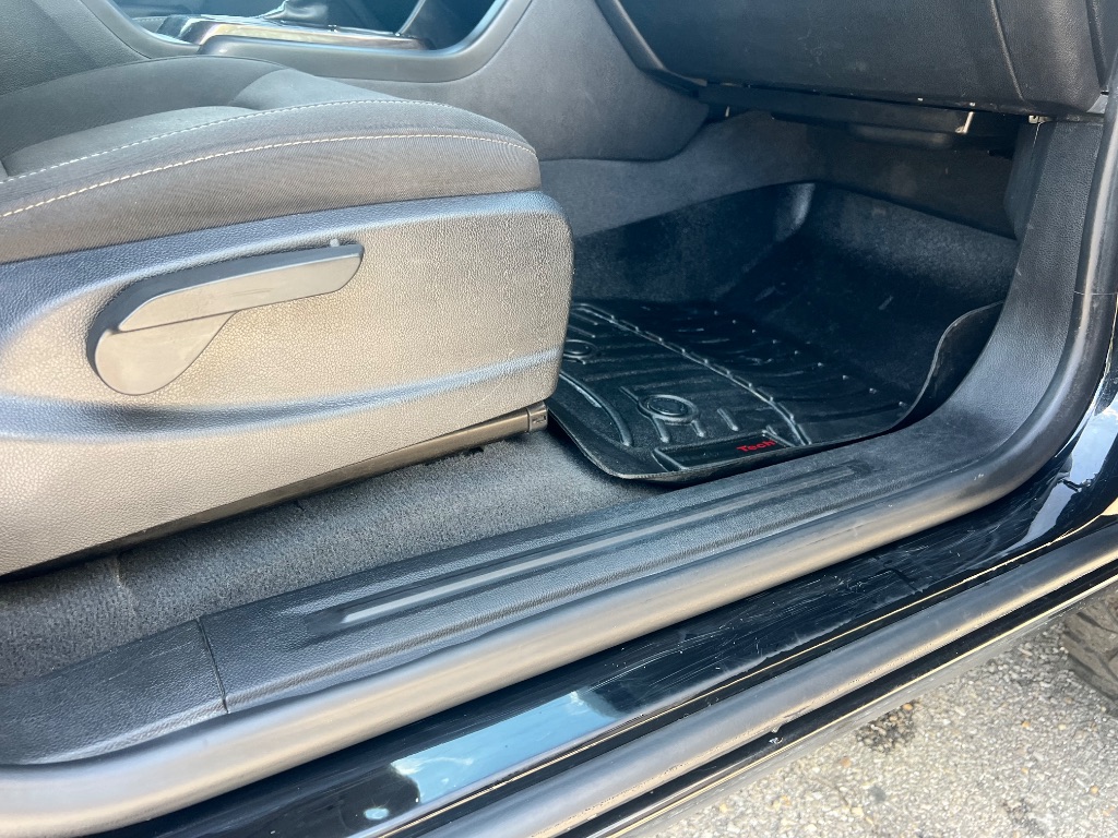 2019 GMC Canyon SLE photo