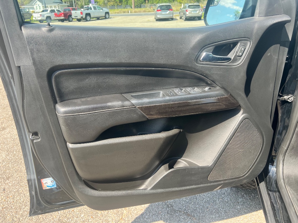 2019 GMC Canyon SLE photo