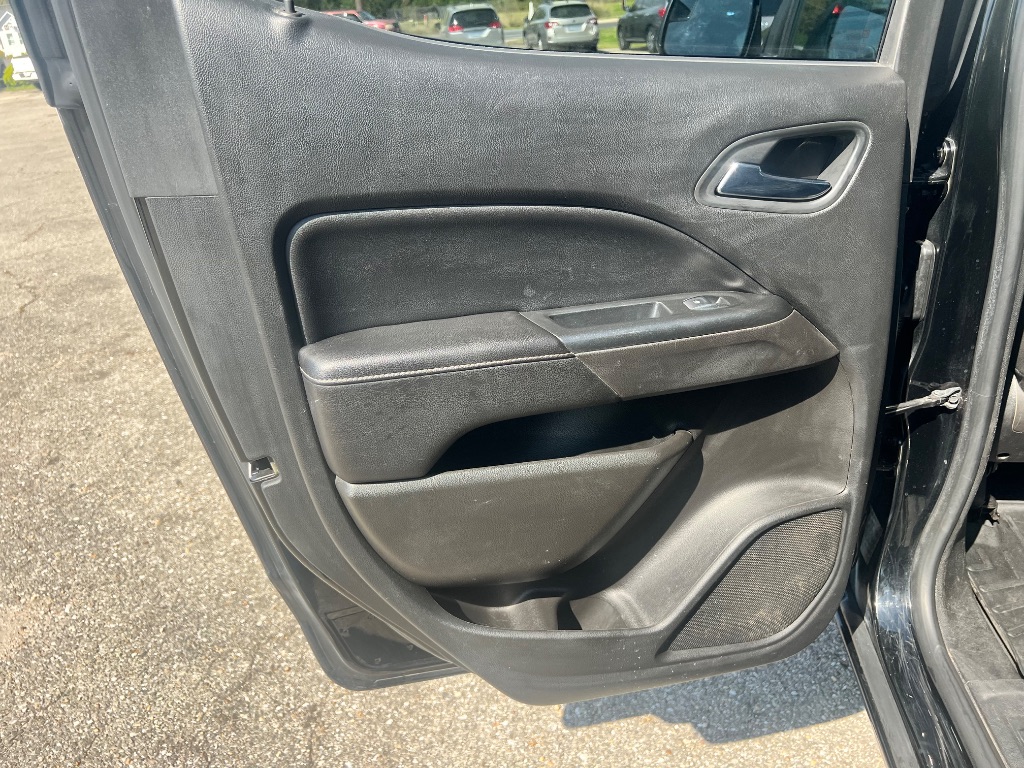 2019 GMC Canyon SLE photo