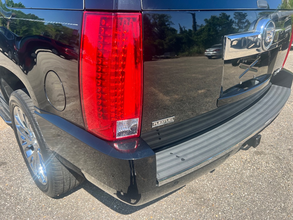 2011 Cadillac Escalade photo