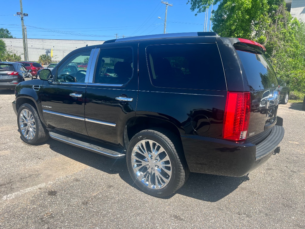 2011 Cadillac Escalade photo