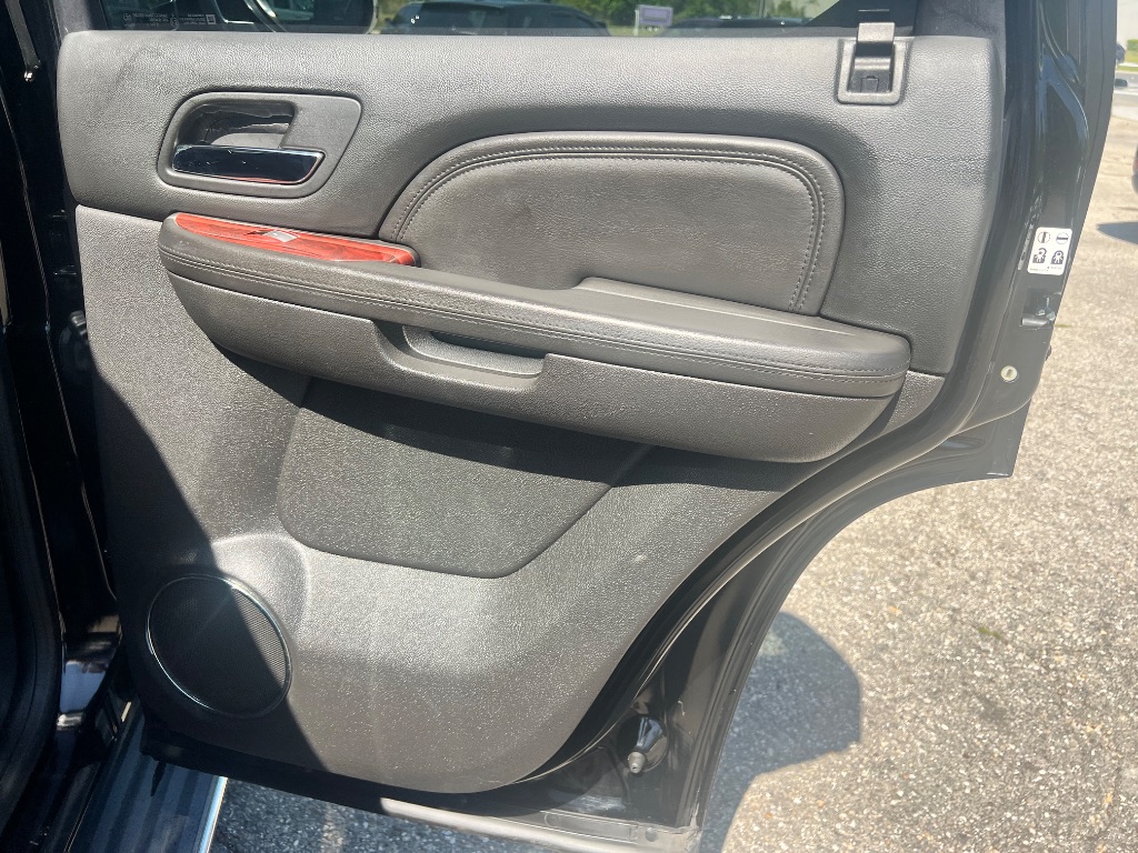 2011 Cadillac Escalade photo