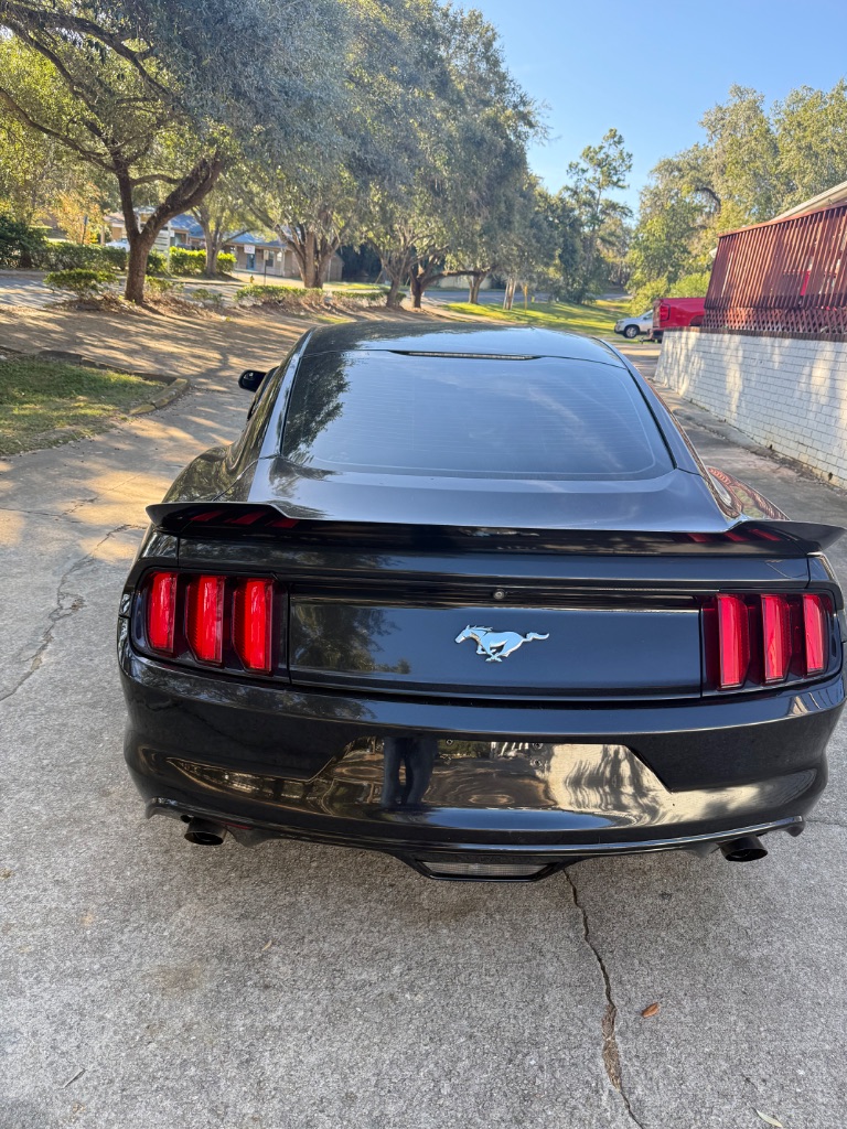 2016 Ford Mustang - $14,999