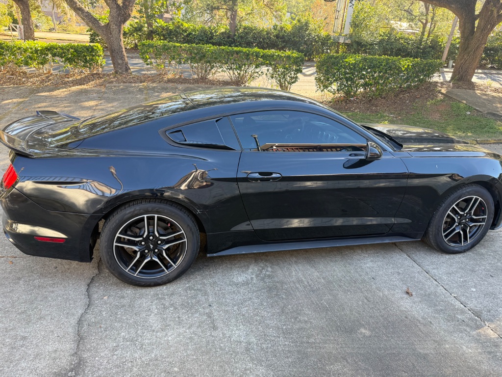 2016 Ford Mustang - $14,999
