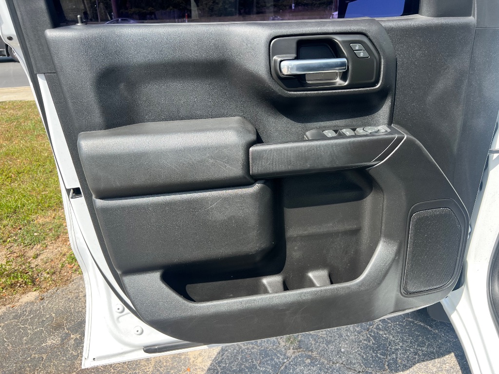 2019 Chevrolet Silverado 1500 Custom photo
