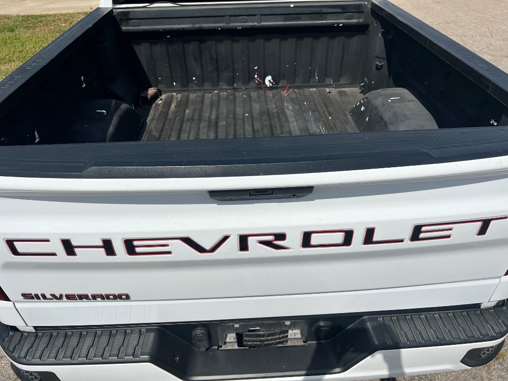 2019 Chevrolet Silverado 1500 Custom photo