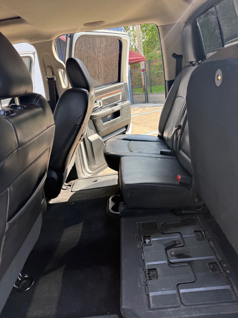 2016 Ram 1500 - $16,999