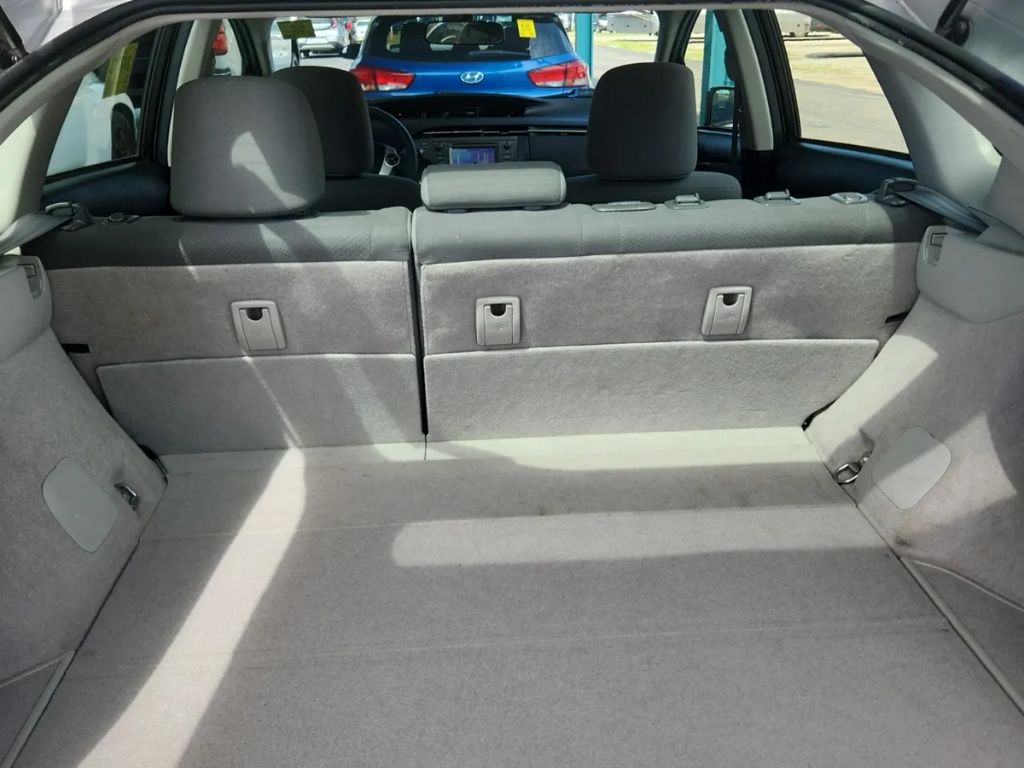 2013 Toyota Prius - $11,999